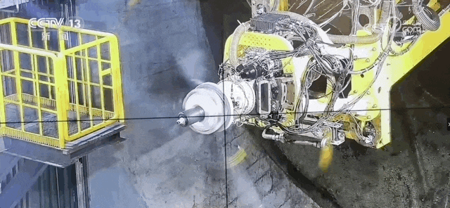 Самолет, оснащенный водородным турбовинтовым двигателем мегаваттного класса, совершил свой первый полет в Центральном Китае