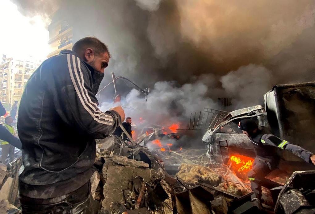 Э. Макрон осудил Израиль за удары по Ливану