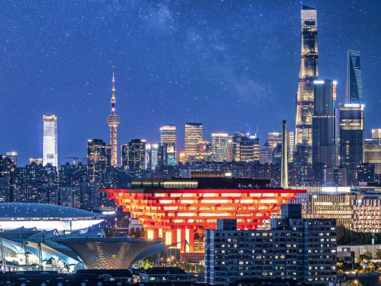 «Цветная  прогулка» по Шанхаю