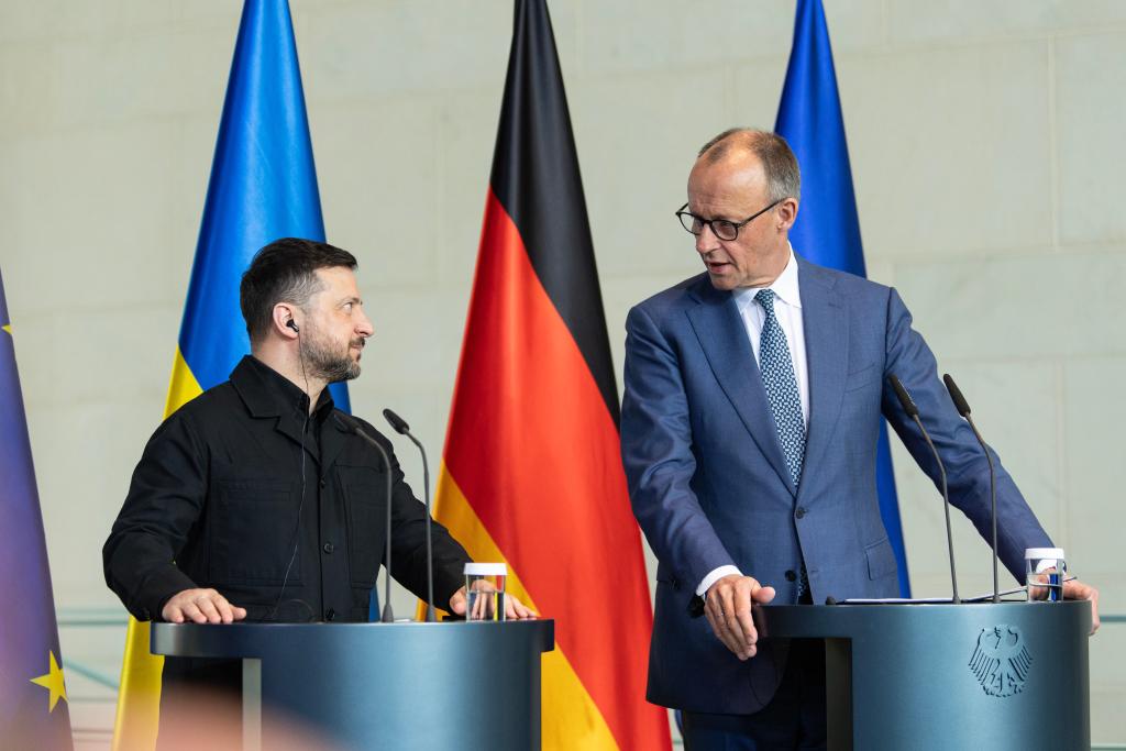 Германия и Украина готовы укреплять сотрудничество в сфере обороны и экономики