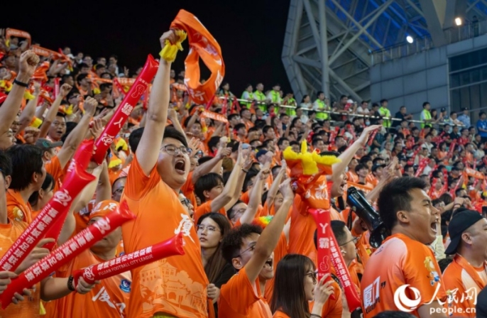 51 342 зрителя и ни одного звездного игрока: феномен футбольной лиги Фуцзяни