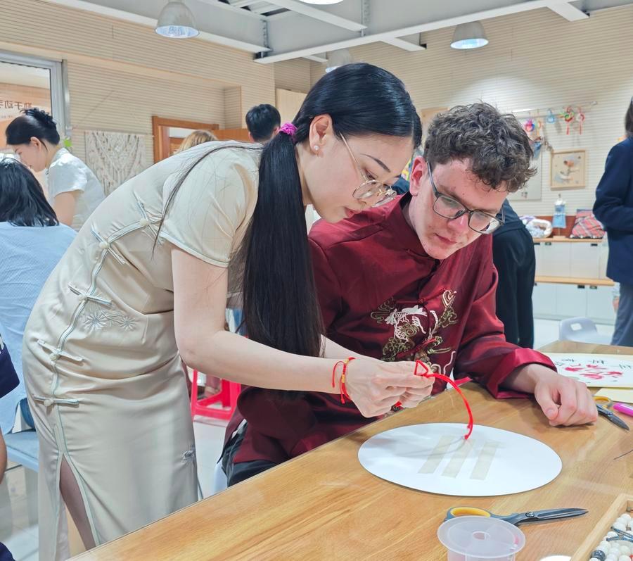 Инициатива Китая по приглашению 50 тыс. молодых американцев в Китай для участия в программах обмена и обучения была эффективно реализована -- доклад