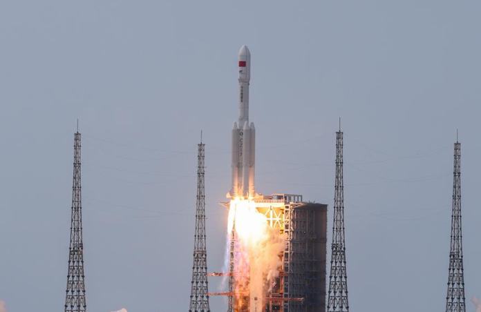 Китайский грузовой корабль "Тяньчжоу-10" пристыковался к комбинации космической станции