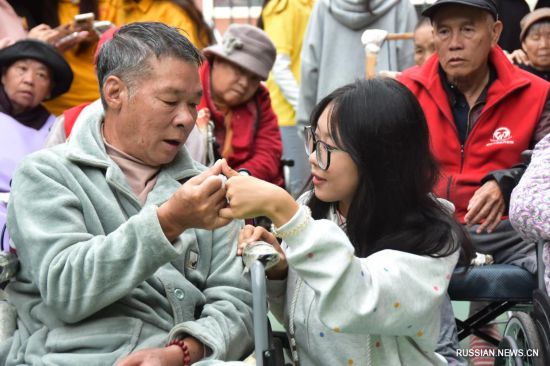 В Китае проходят мероприятия к осеннему празднику Чунъян