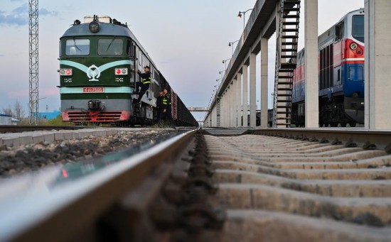 С начала 2025 года через ж/д КПП Хоргос прошло более 8 000 поездов Китай-Европа/Центральная Азия